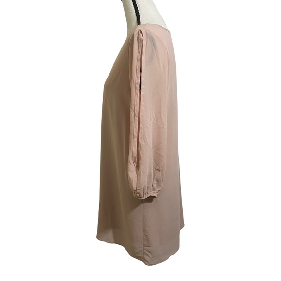 Lulus shifting dears dress light blush pink. Open shoulder Size medium - Picture 3 of 11